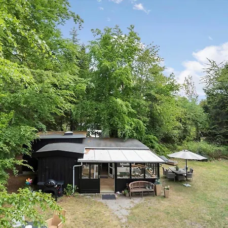 Holiday home 4802-ronne-stampen-vej-2-hus-11 *